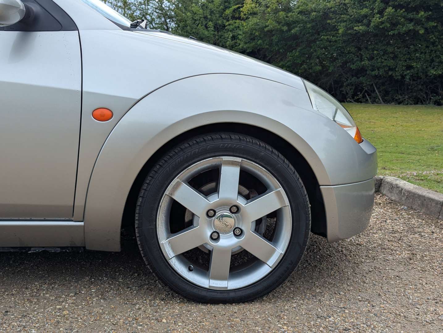 <p>2004 FORD STREET KA LUXURY</p>