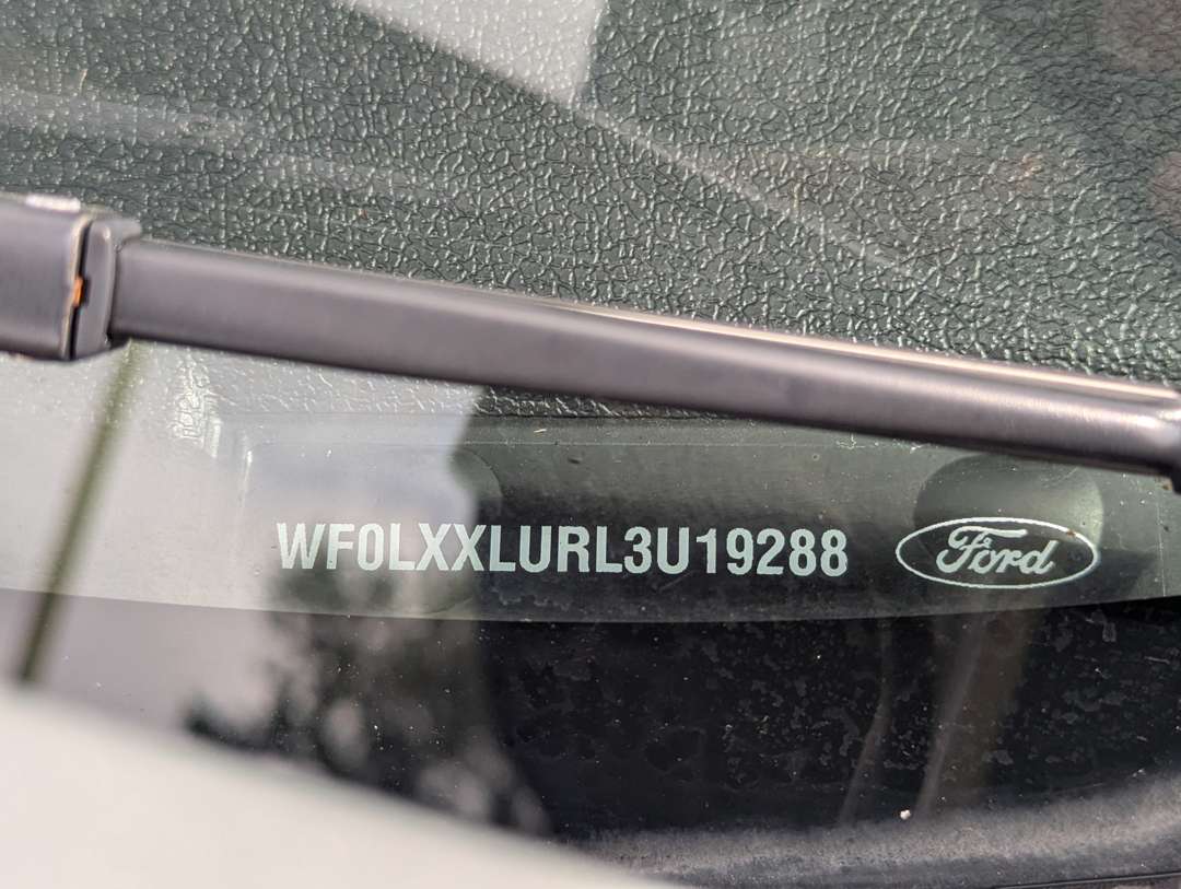<p>2004 FORD STREET KA LUXURY</p>