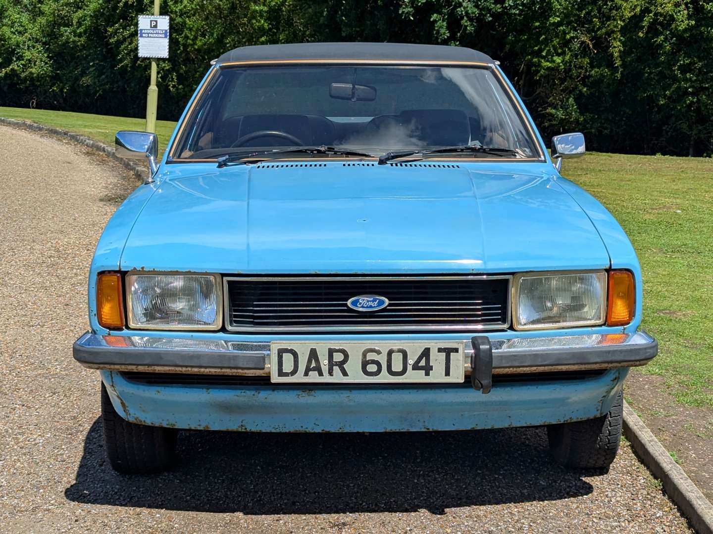 <p>1979 FORD CORTINA GHIA</p>