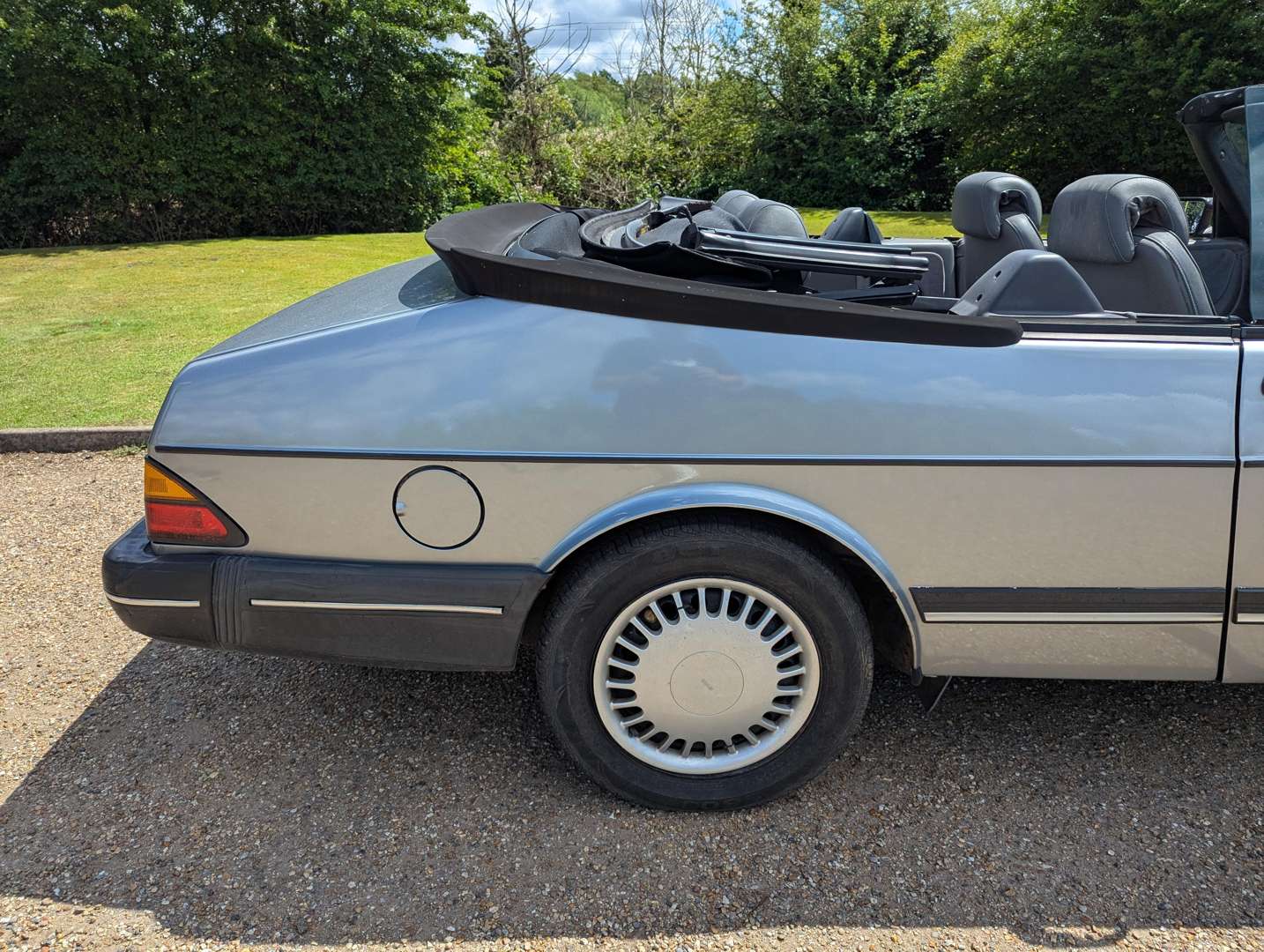 <p>1991 SAAB 900I 16V CONVERTIBLE</p>