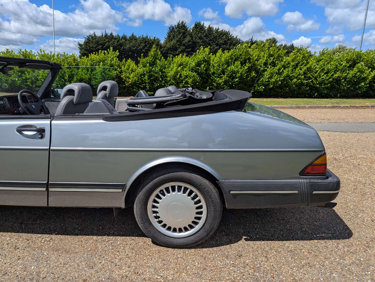 <p>1991 SAAB 900I 16V CONVERTIBLE</p>