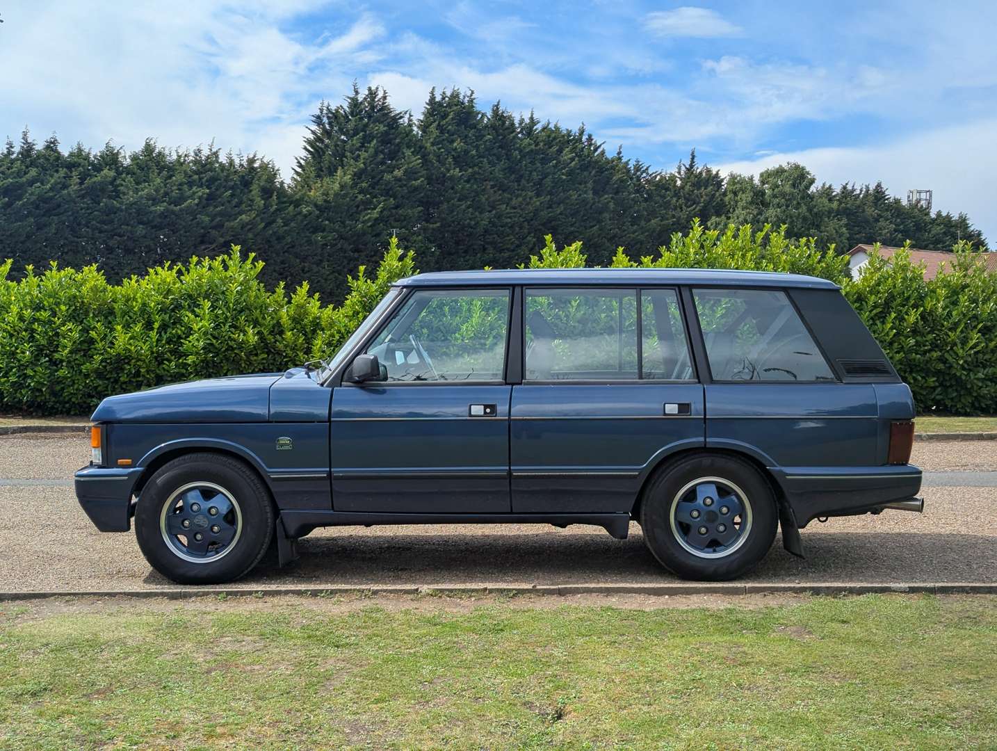<p>1994 RANGE ROVER CLASSIC LSE</p>