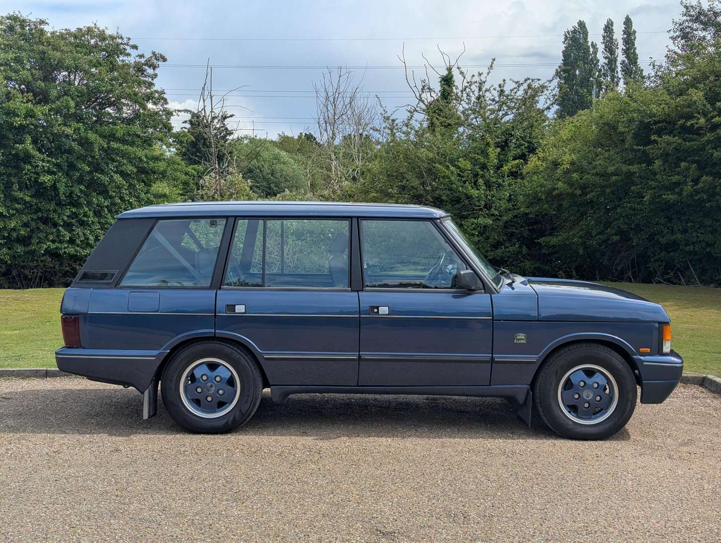 <p>1994 RANGE ROVER CLASSIC LSE</p>