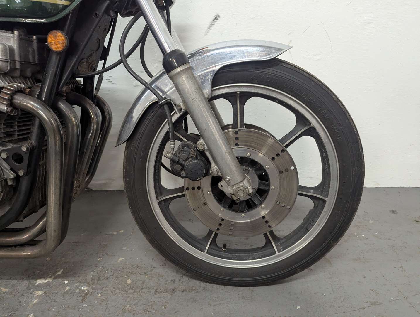 <p>1979 KAWASAKI Z1000</p>