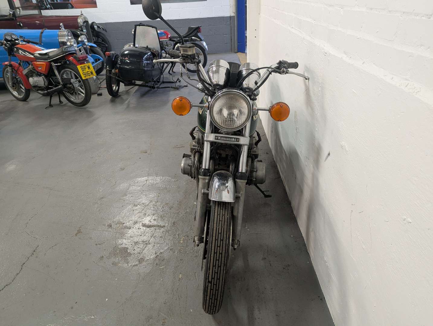 <p>1979 KAWASAKI Z1000</p>