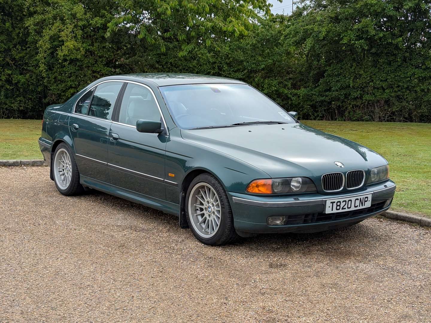 <p>199 BMW 535I E39 AUTO</p>