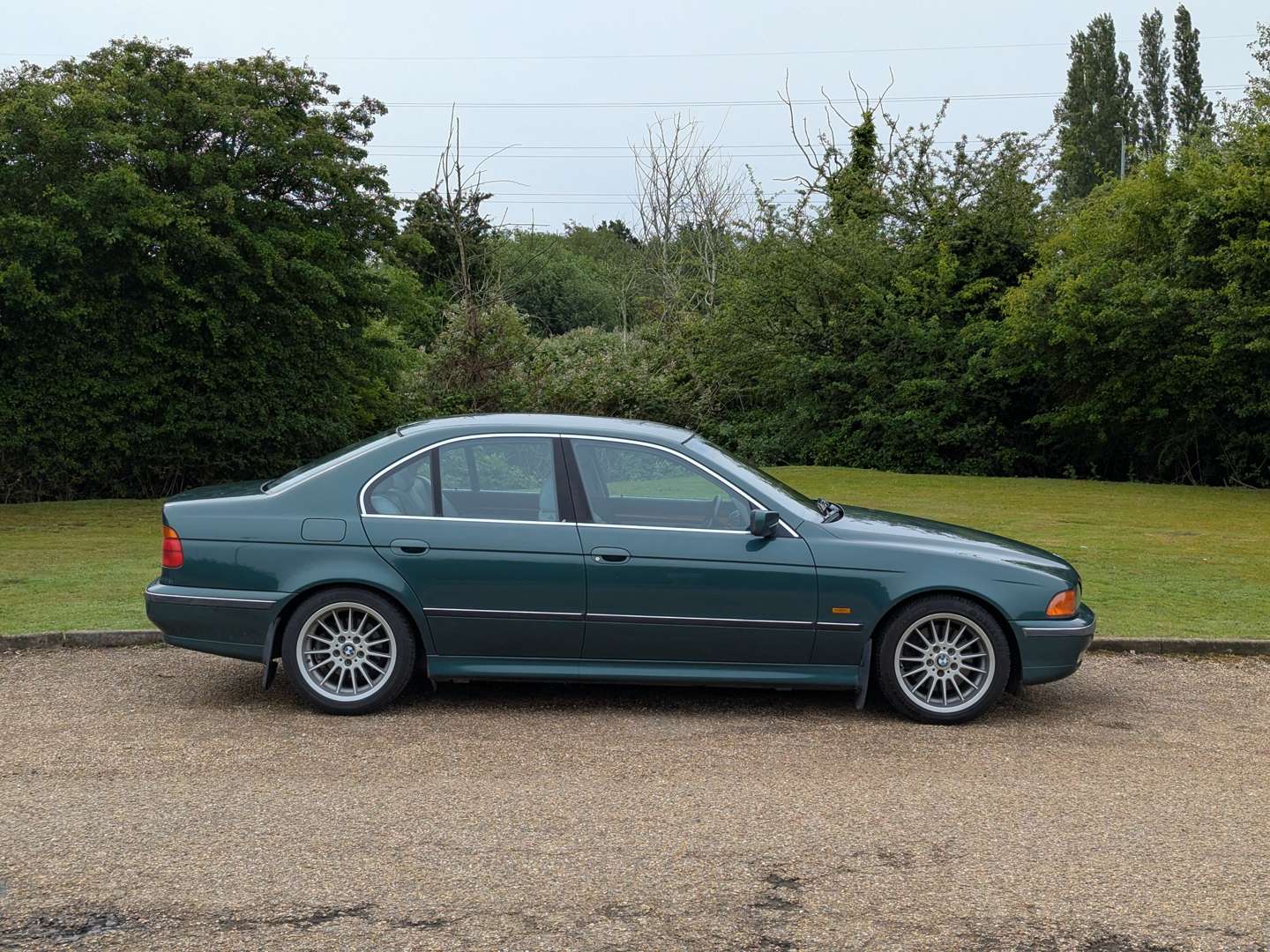 <p>199 BMW 535I E39 AUTO</p>