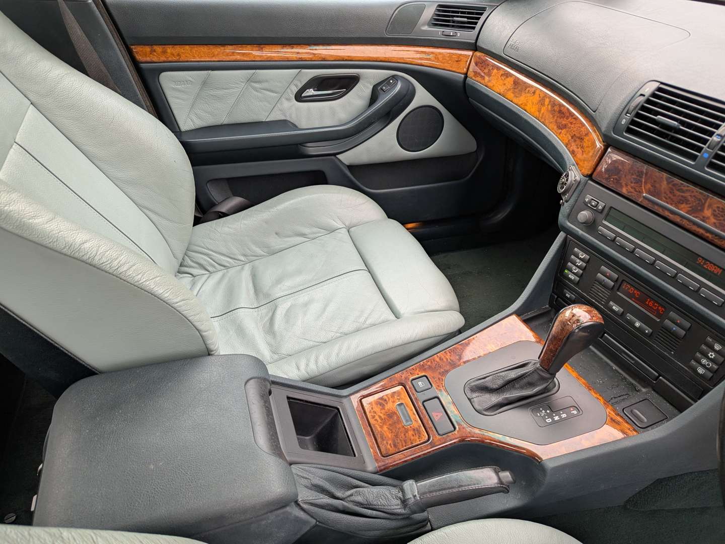 <p>199 BMW 535I E39 AUTO</p>