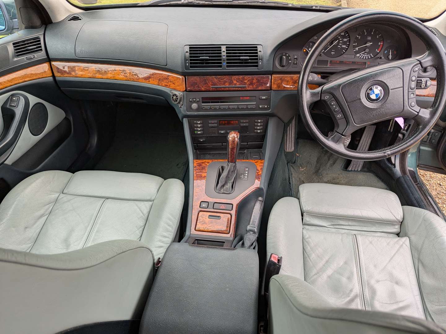 <p>199 BMW 535I E39 AUTO</p>