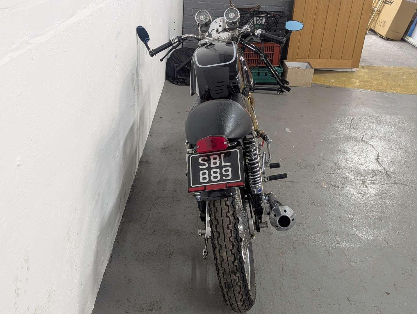 <p>1970 TRITON 650</p>
