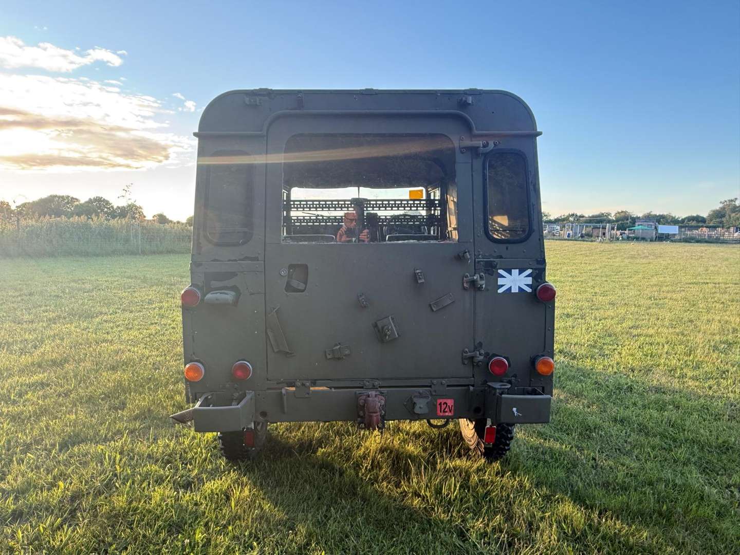 <p>1986 LAND ROVER DEFENDER 110 FFR HARD TOP</p>
