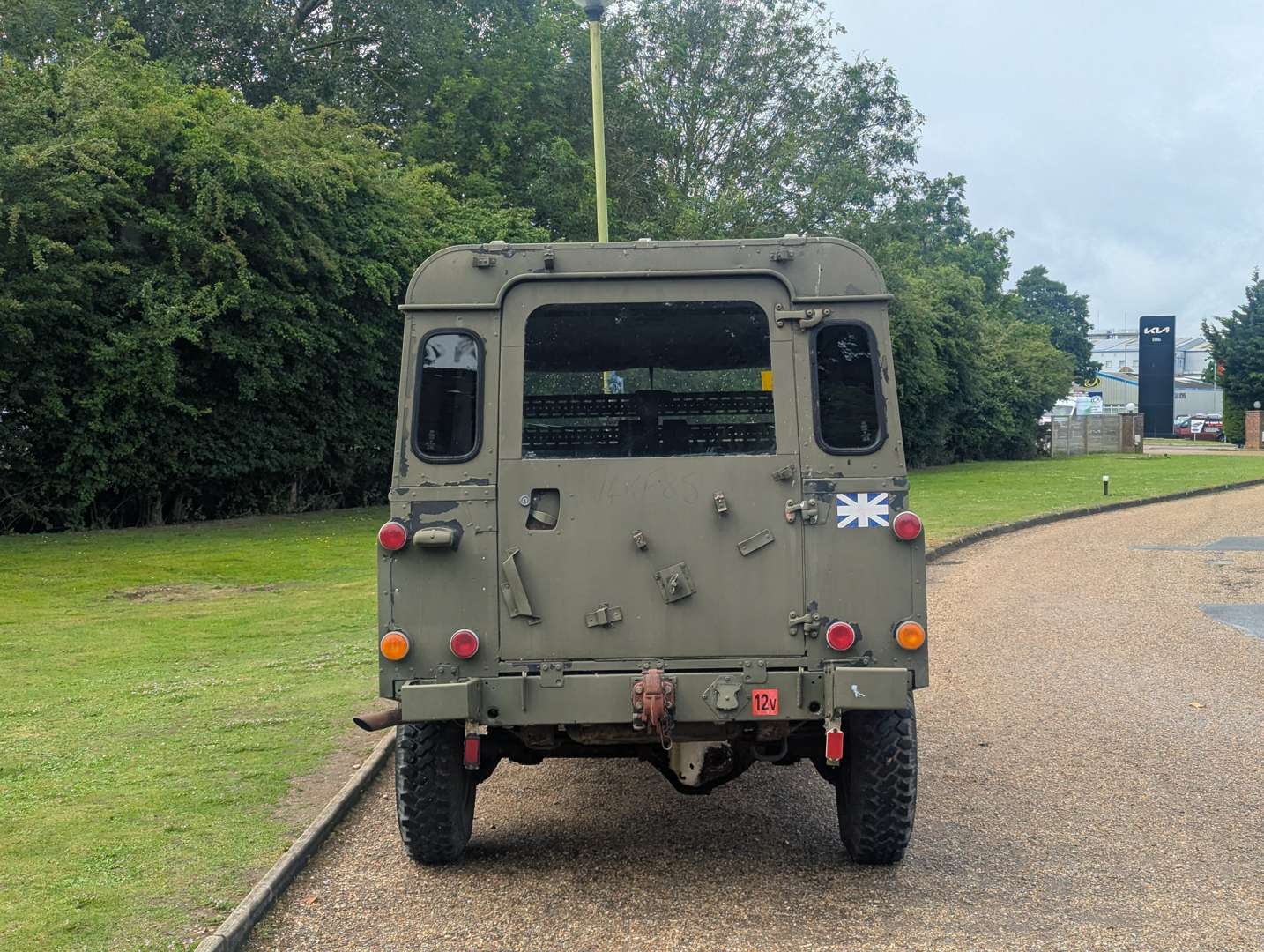 <p>1986 LAND ROVER DEFENDER 110 FFR HARD TOP</p>