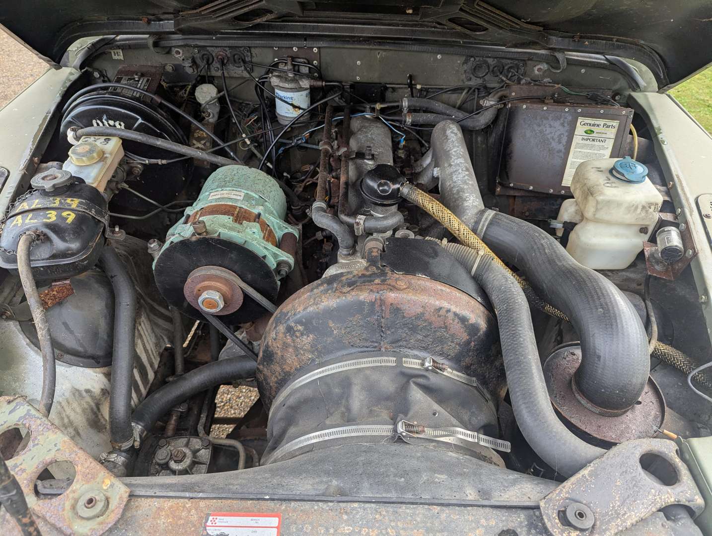 <p>1986 LAND ROVER DEFENDER 110 FFR HARD TOP</p>