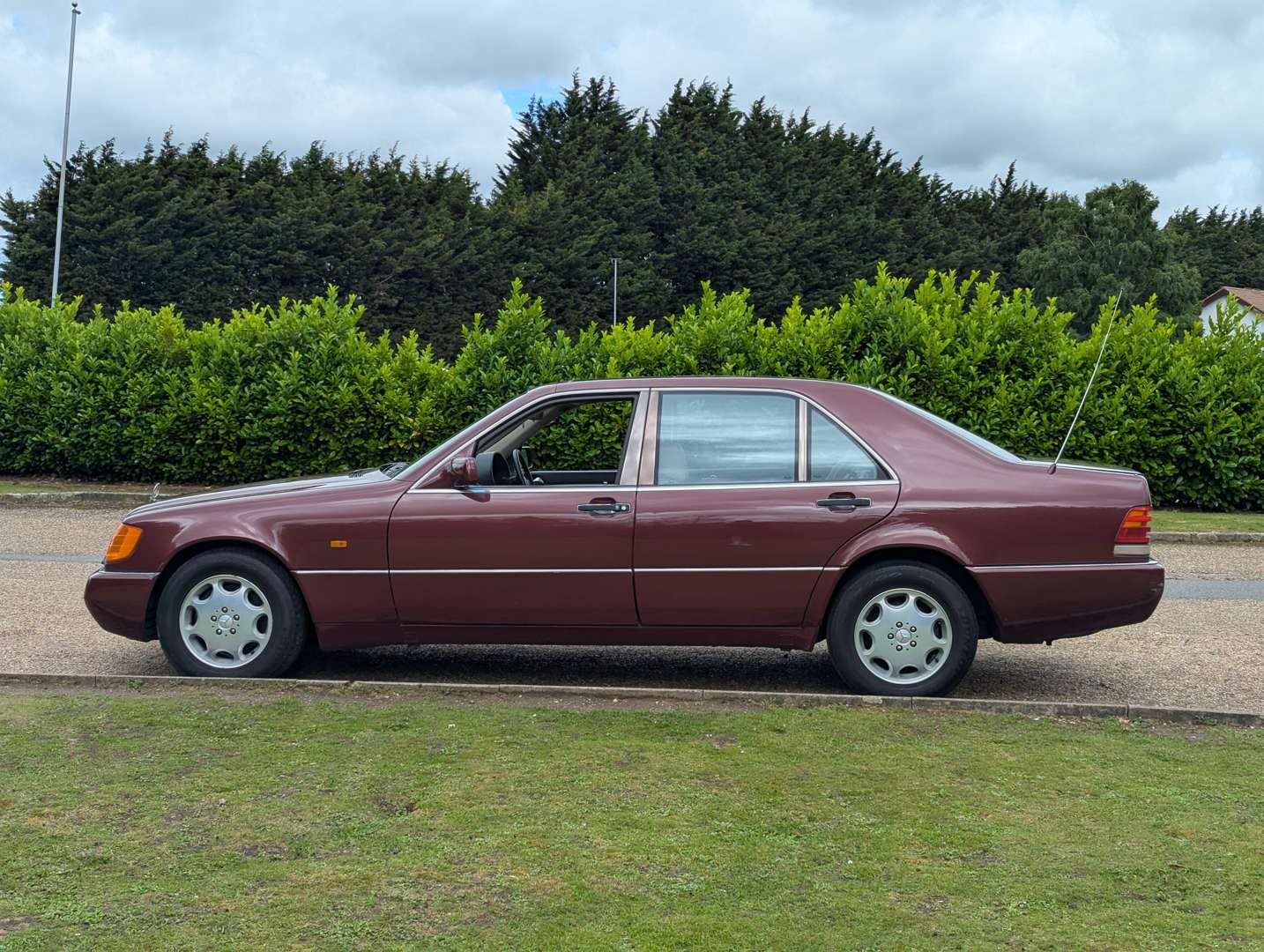 <p>1992 MERCEDES 600 SEL AUTO</p>