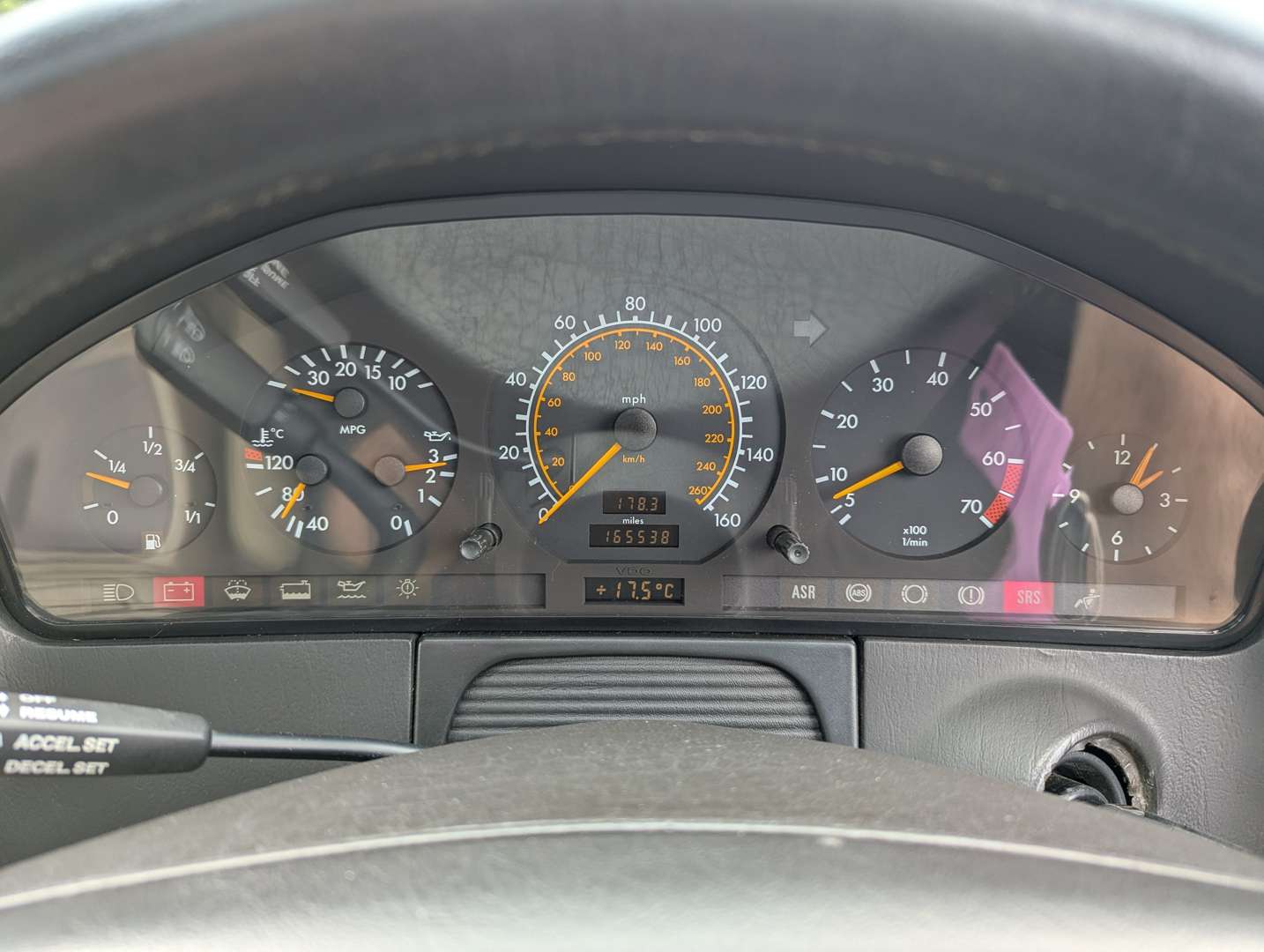 <p>1992 MERCEDES 600 SEL AUTO</p>