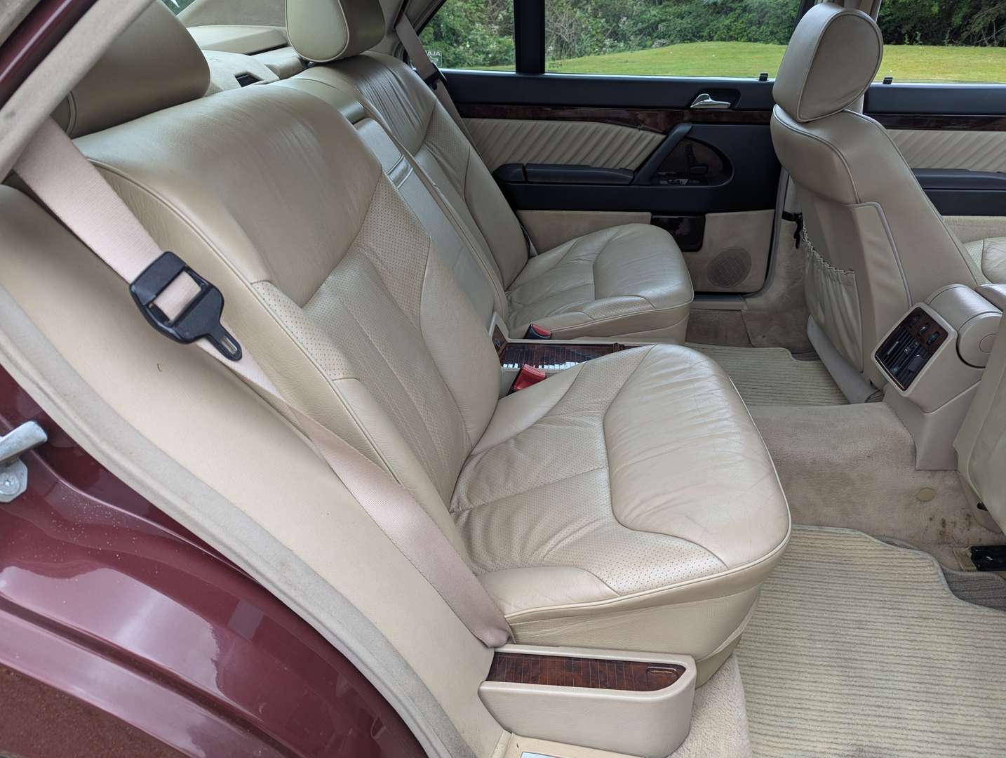 <p>1992 MERCEDES 600 SEL AUTO</p>