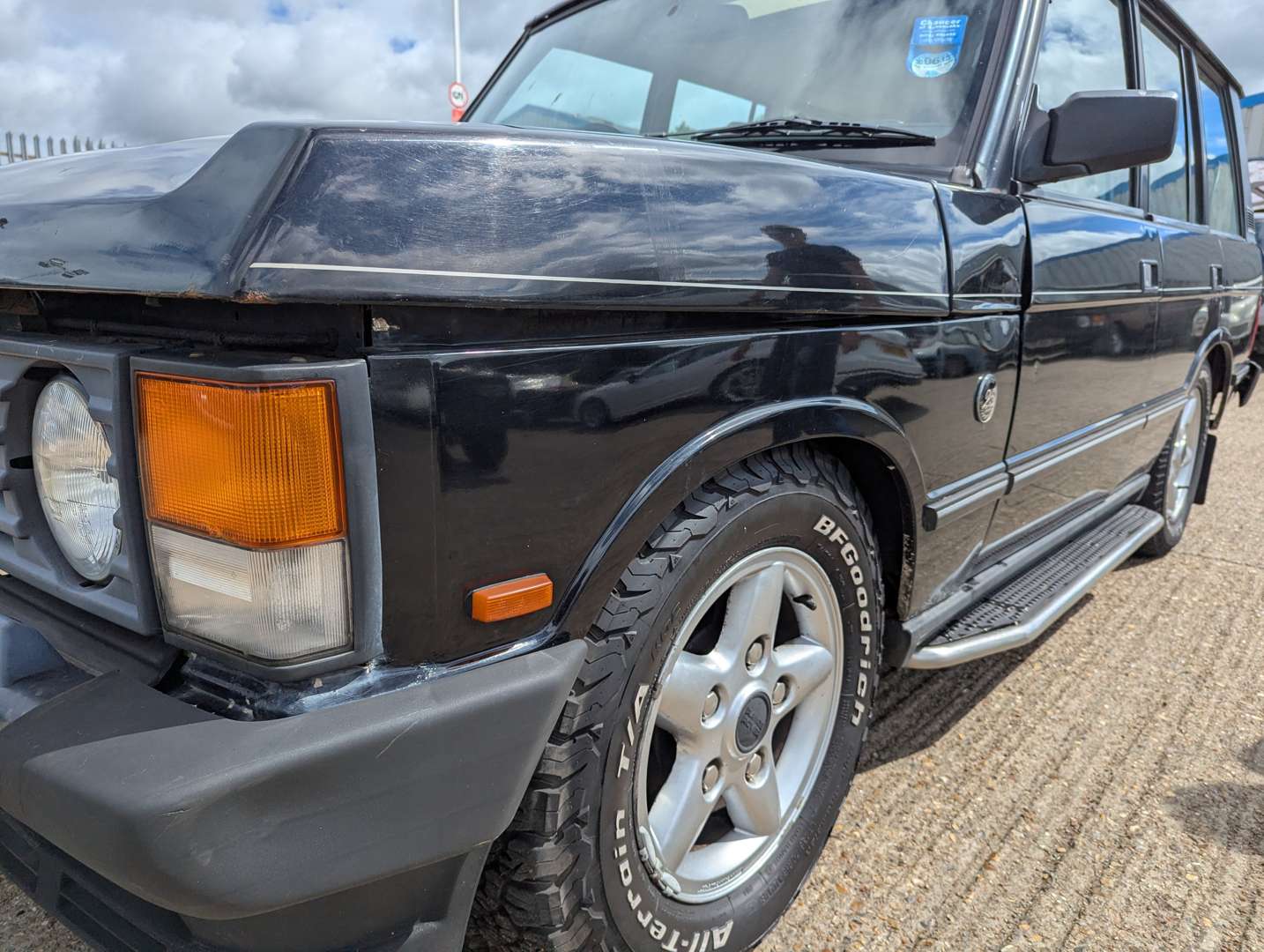 <p>1995 RANGE ROVER VOGUE SE AUTO</p>