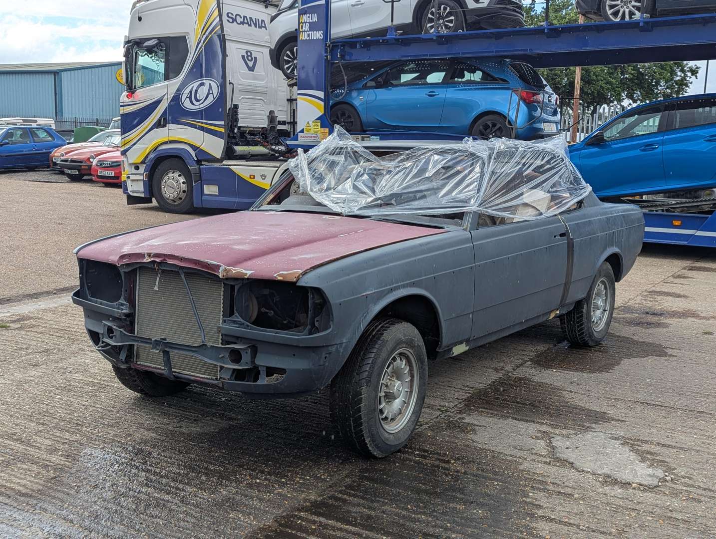 <p>1985 MERCEDES 280CE AUTO</p>