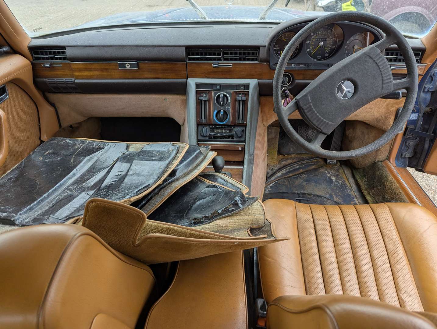 <p>1979 MERCEDES 450SE AUTO</p>