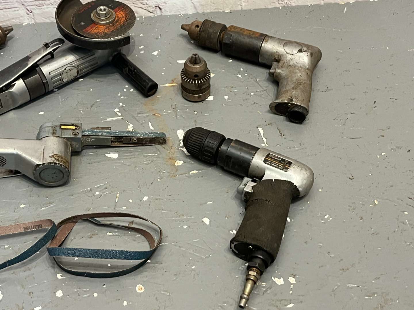 <p>Mixed Lot of Air Tools</p>