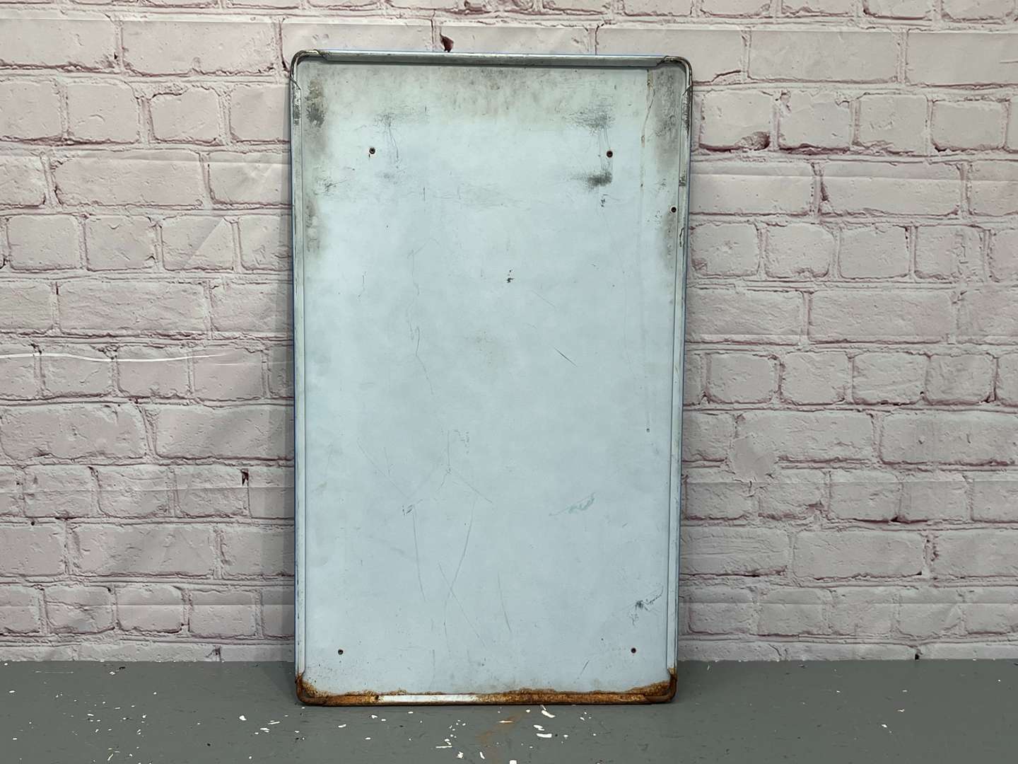 <p>The Daily Telegraph Metal Newspaper Board</p>