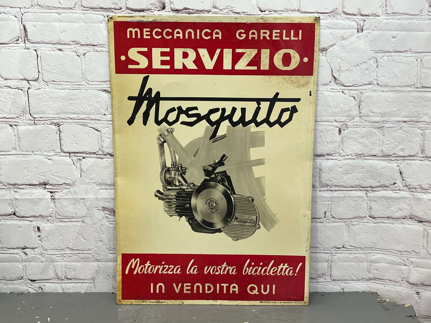 <p>Mosquito Servizio Metal Sign</p>