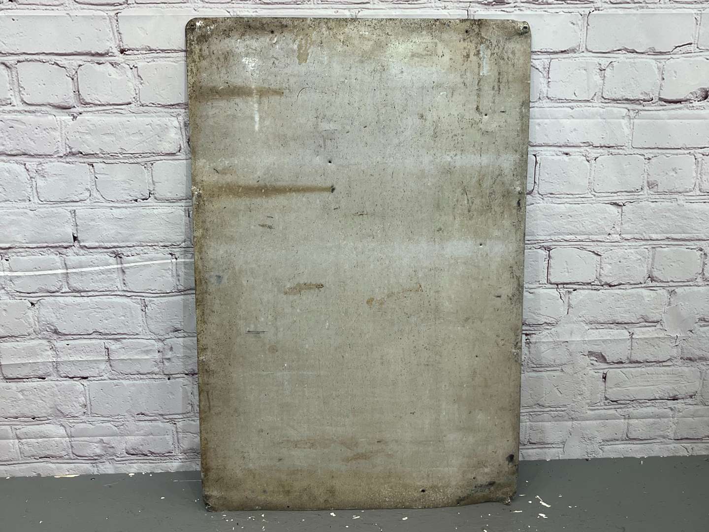 <p>Senior Service Tobacco Aluminium Sign</p>