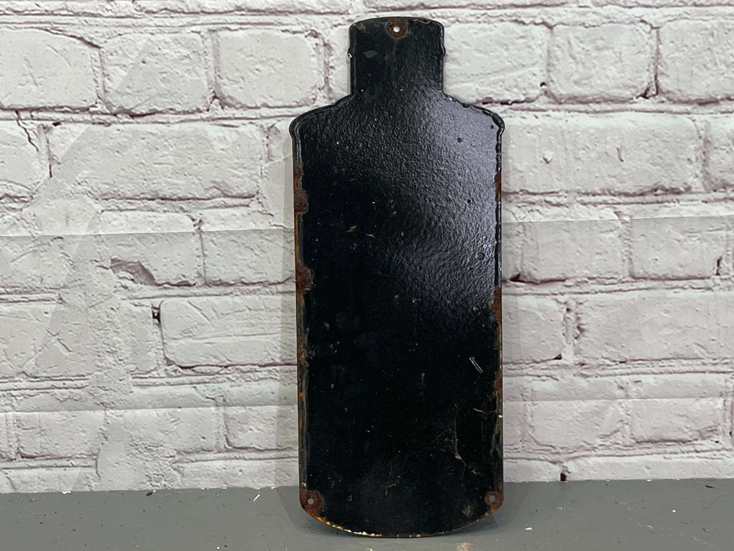 <p>Mobiloil Canister “A” Enamel Sign</p>