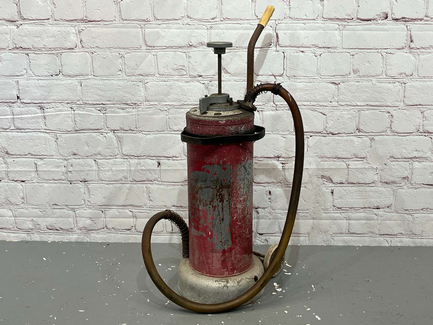 <p>Forecourt Oil Dispensing Trolley</p>