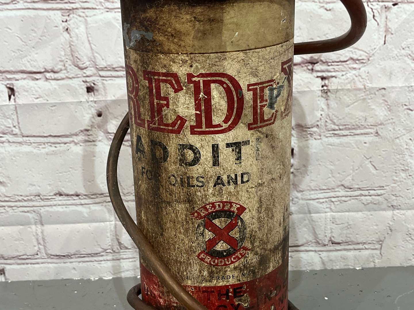 <p>Redex Oil Dispenser</p>