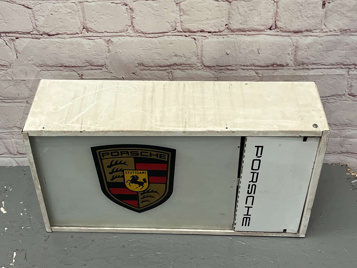 <p>Porsche Made Illuminated Sign</p>