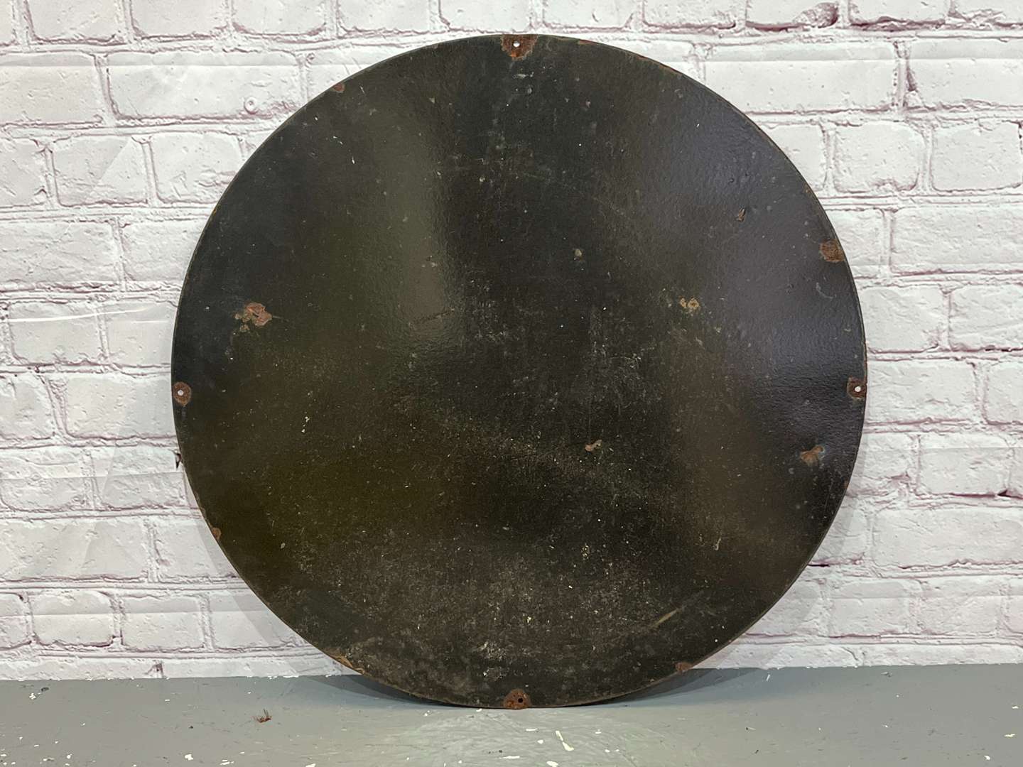 <p>Michelin Tyre Service Circular Enamel Sign&nbsp;</p>