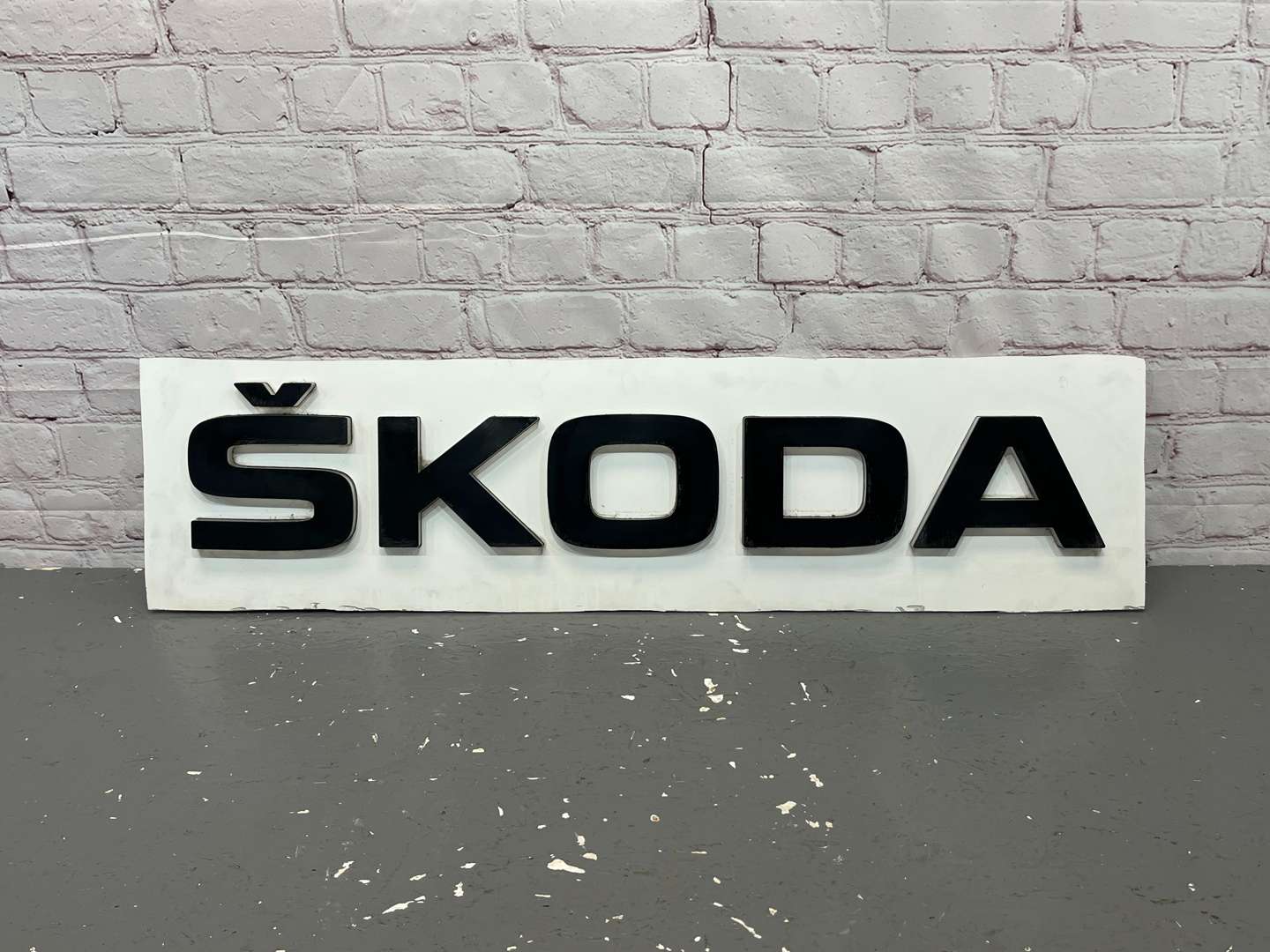 <p>Skoda Dealership Sign</p>
