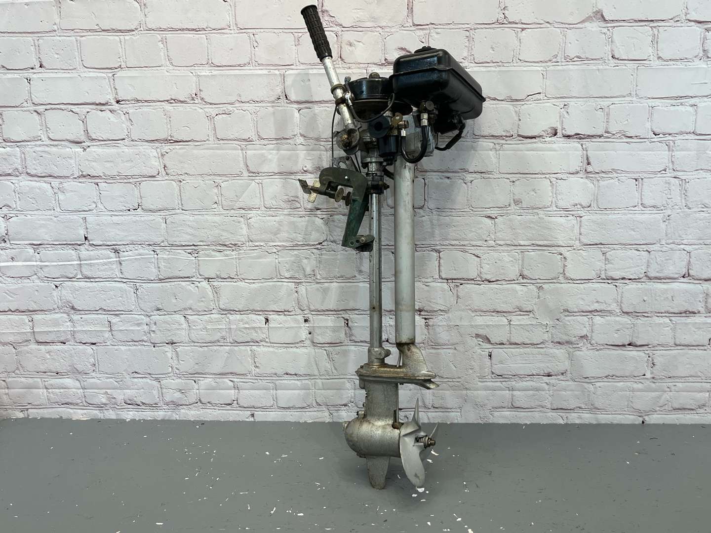 <p>Seagull Outboard Motor</p>