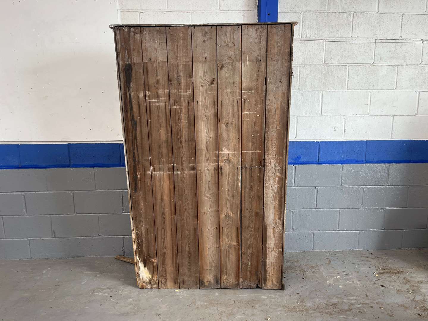 <p>Wooden Made Twelve Door Motorbike Parts Storage Cupboard</p>