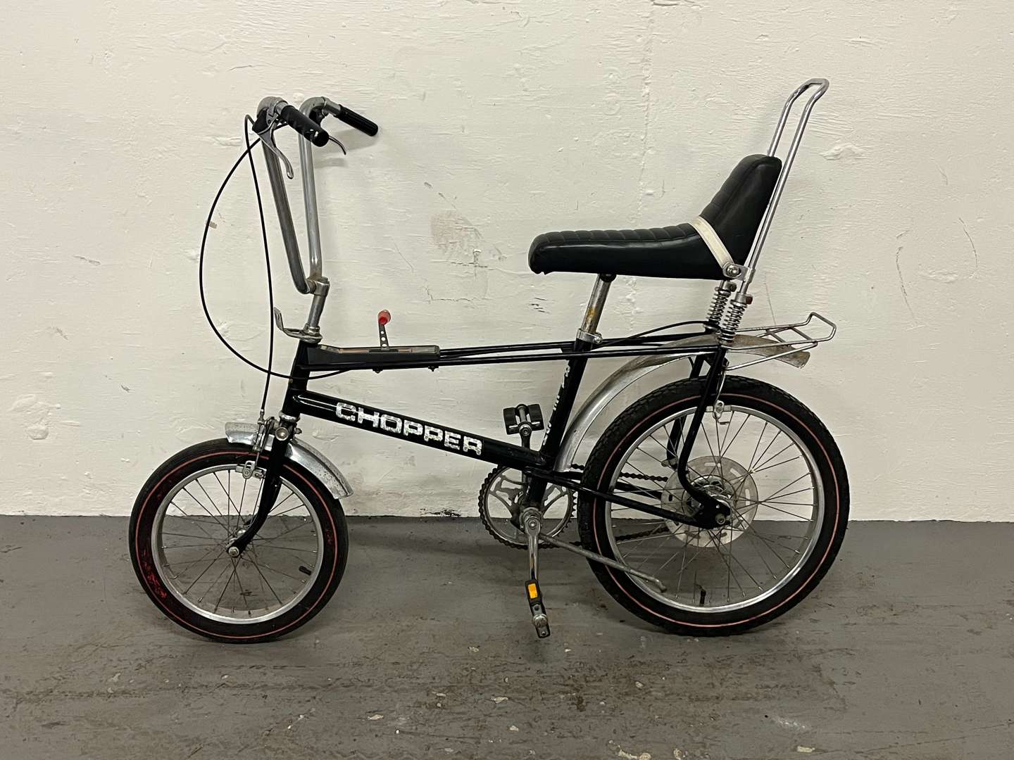 <p>Raleigh Chopper Mk II In Prismatic Black&nbsp;</p>