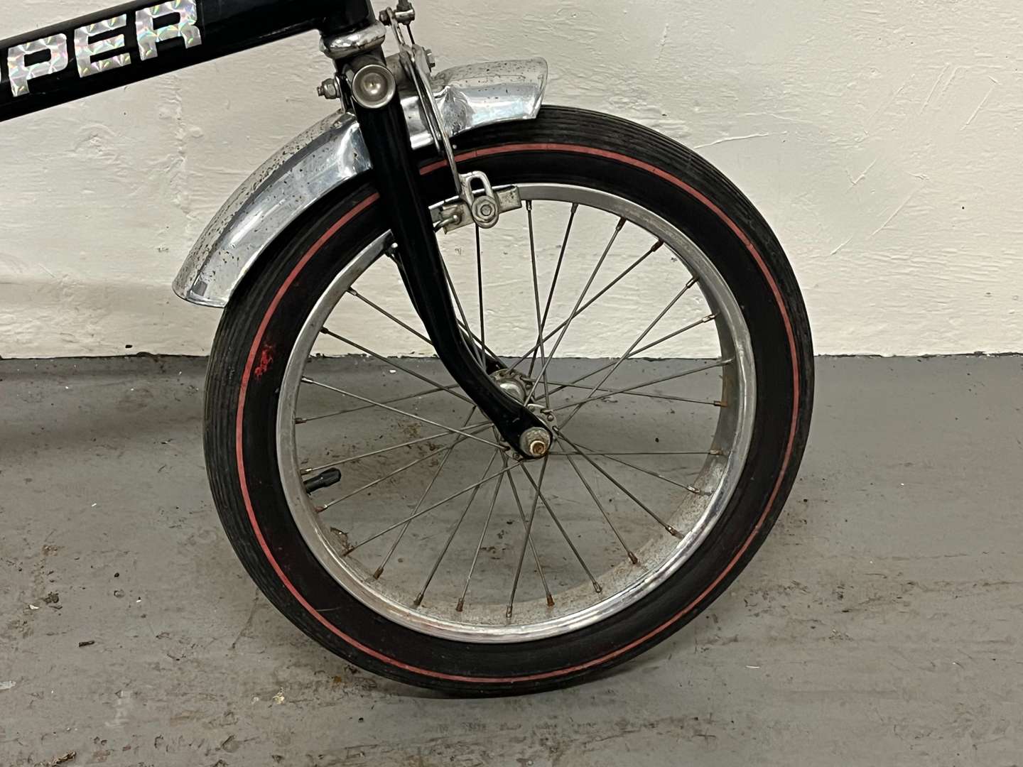 <p>Raleigh Chopper Mk II In Prismatic Black&nbsp;</p>