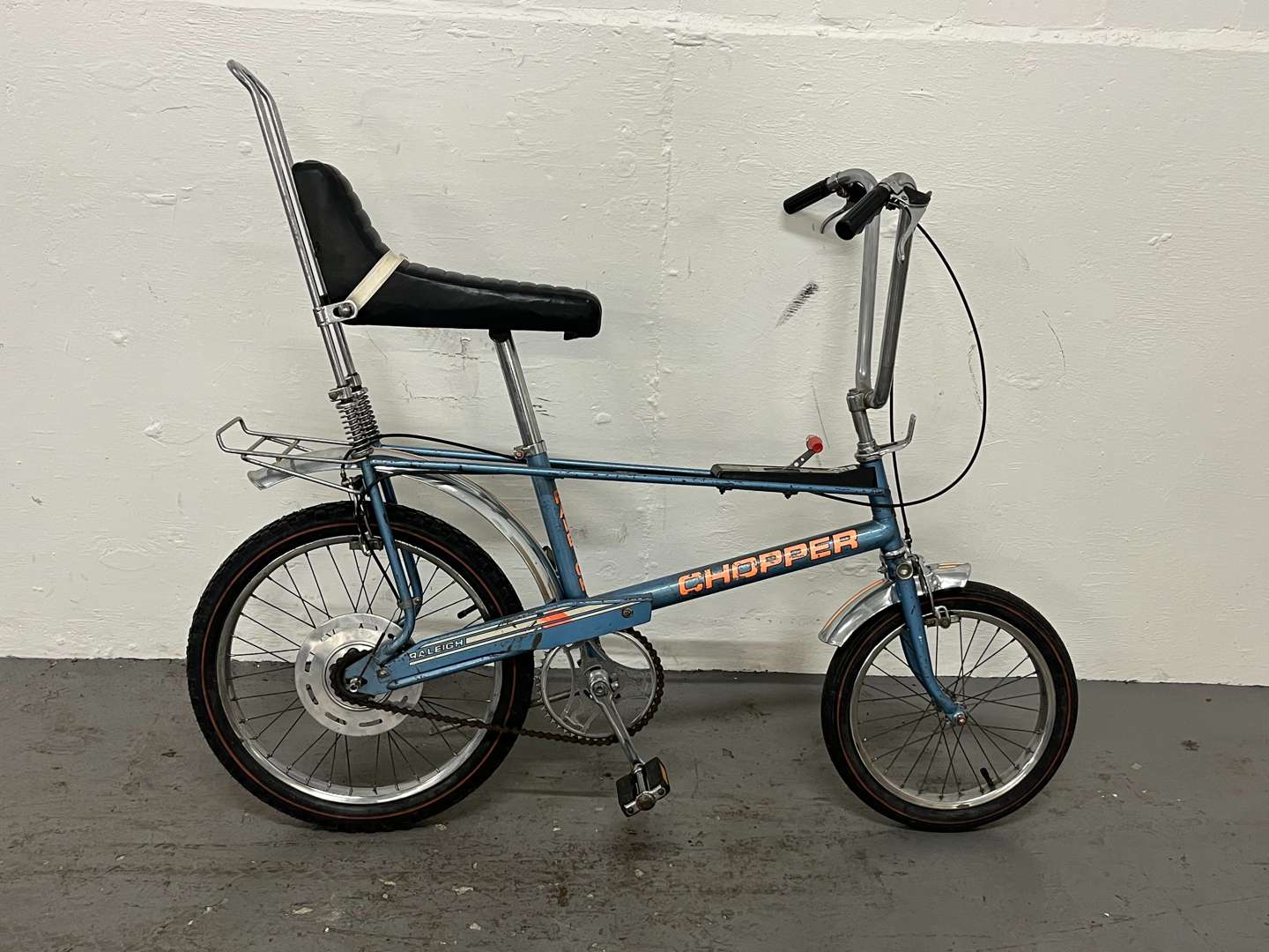 <p>Raleigh Chopper Mk II&nbsp;in Space Blue Bike</p>