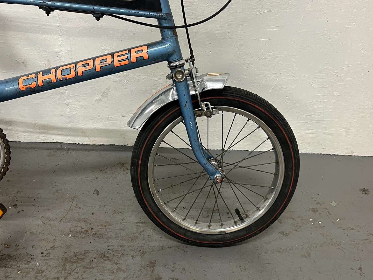 <p>Raleigh Chopper Mk II&nbsp;in Space Blue Bike</p>