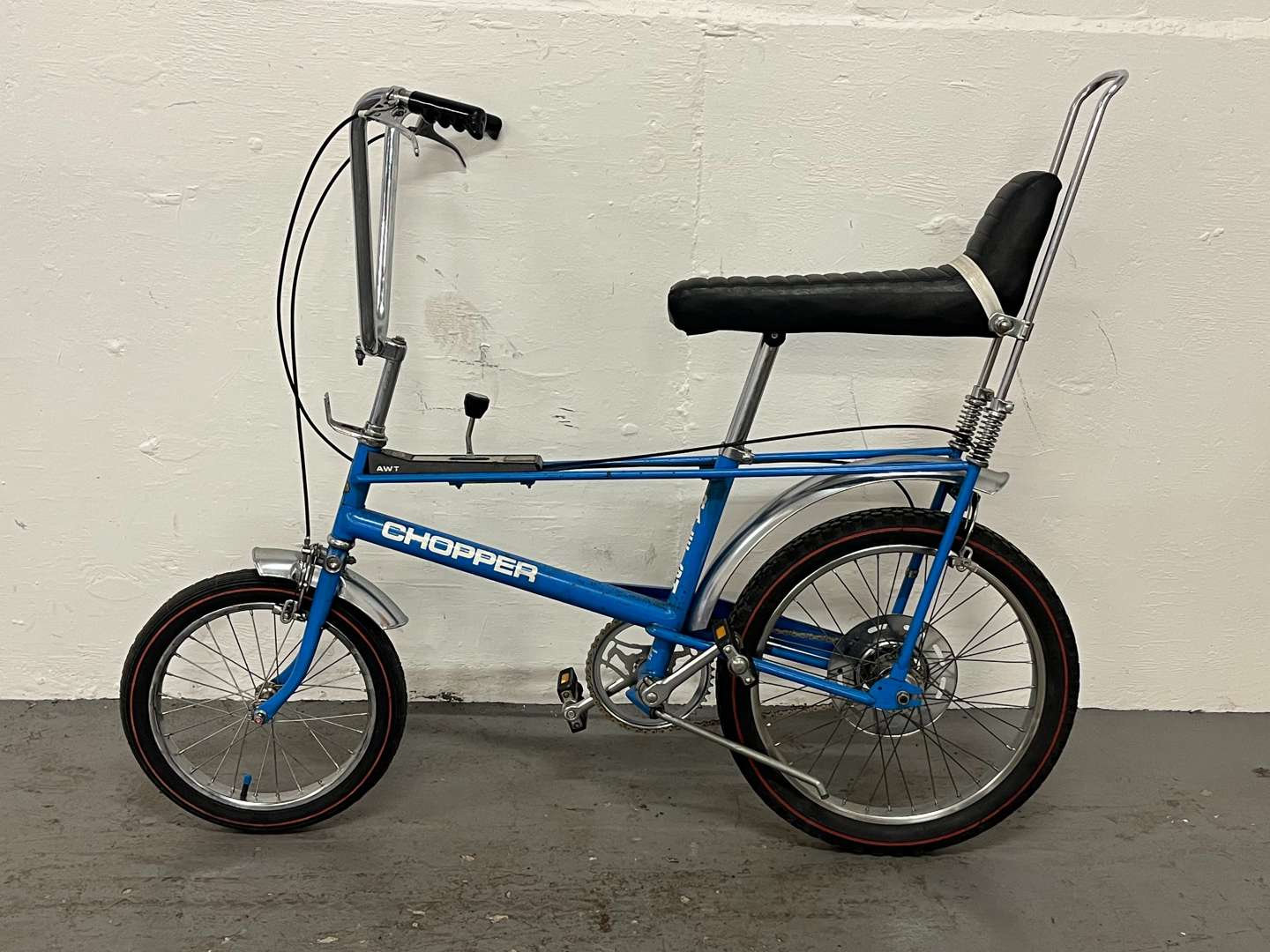 <p>Raleigh Chopper Mk I In Horizon Blue</p>