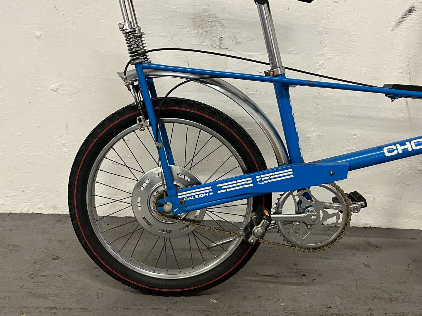 <p>Raleigh Chopper Mk I In Horizon Blue</p>