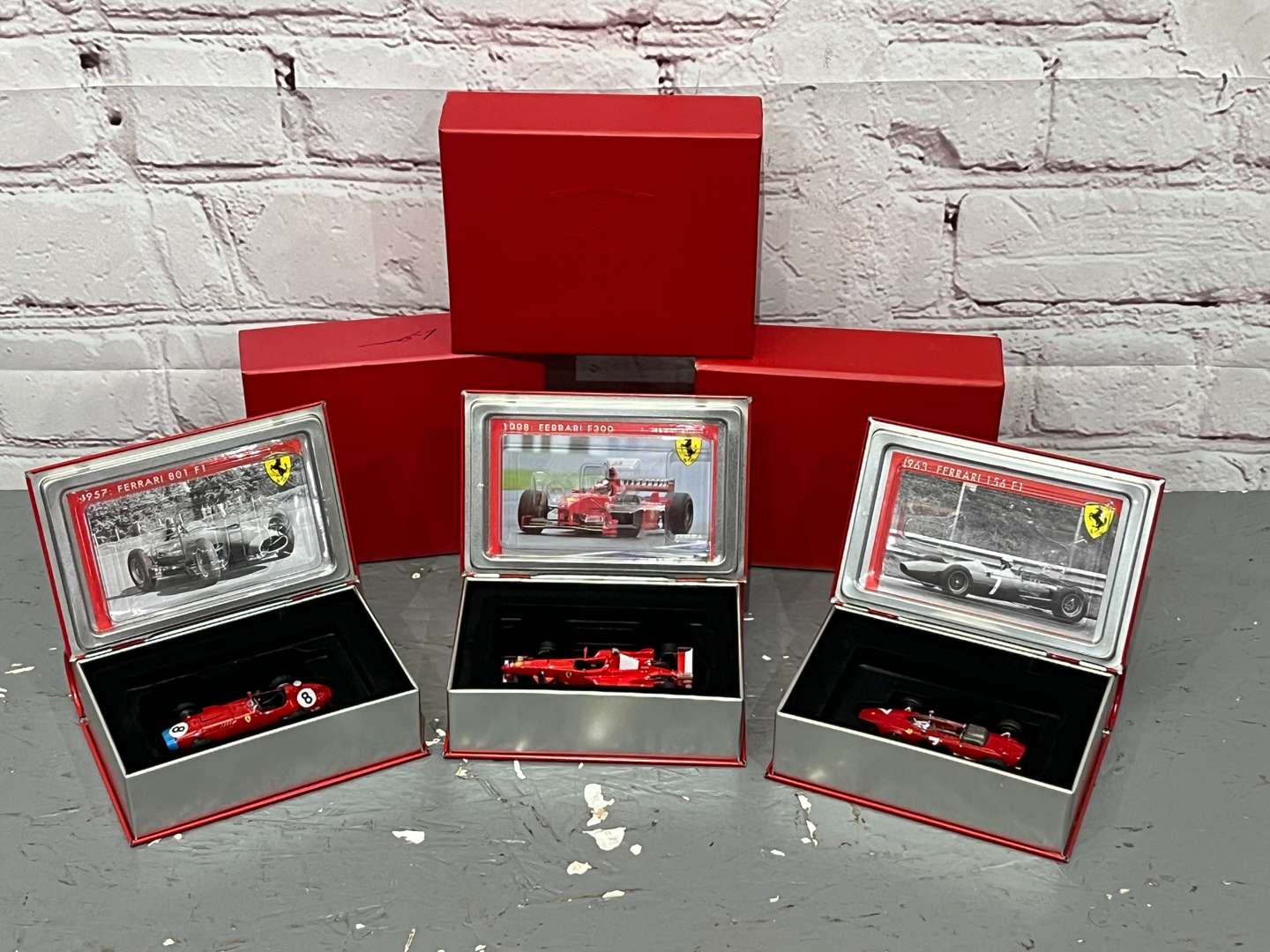 <p>Ferrari Boxed Hotwells 1:43 Scale Model Cars</p>