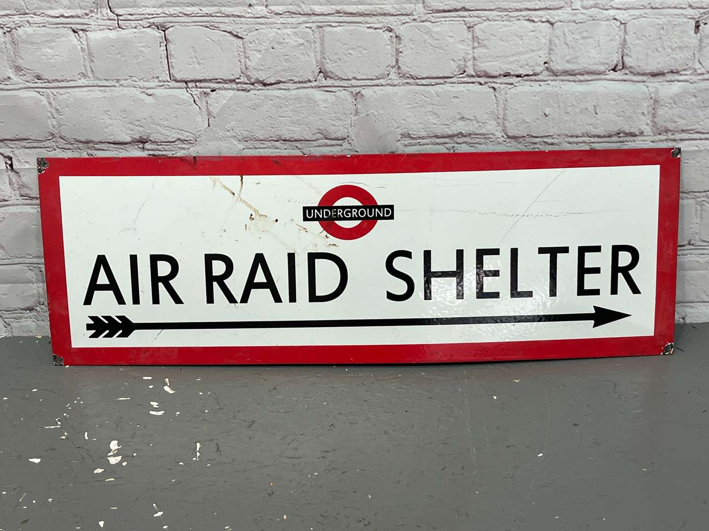 <p>Underground Air Raid Shelter Enamel Sign</p>