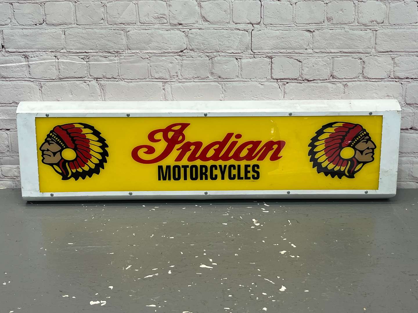 <p>Indian Motorcycles Illuminated Sign</p>