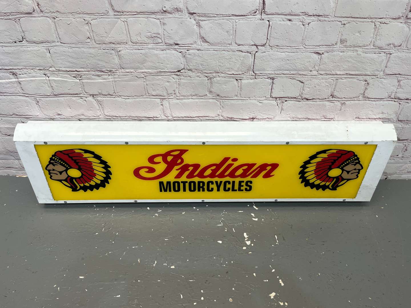 <p>Indian Motorcycles Illuminated Sign</p>