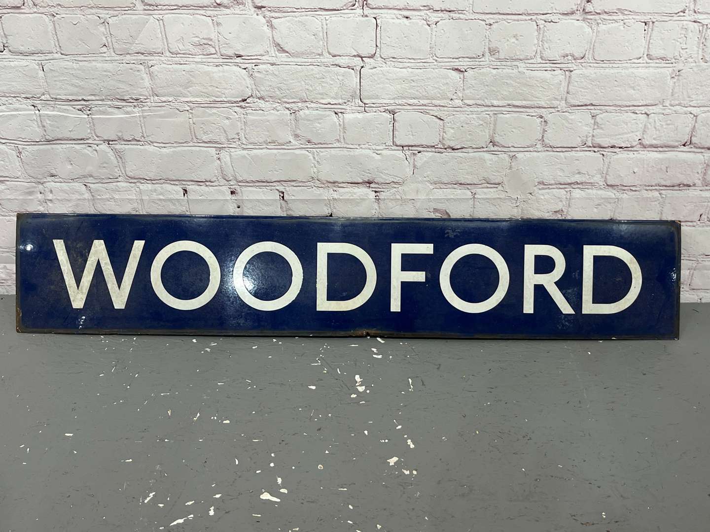 <p>Woodford Railway Station Enamel Sign</p>