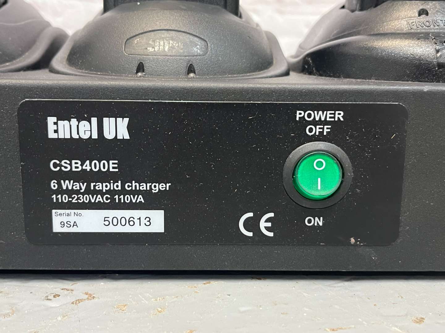 <p>Entel UHF Two Way Radios & Chargers CSB400E</p>