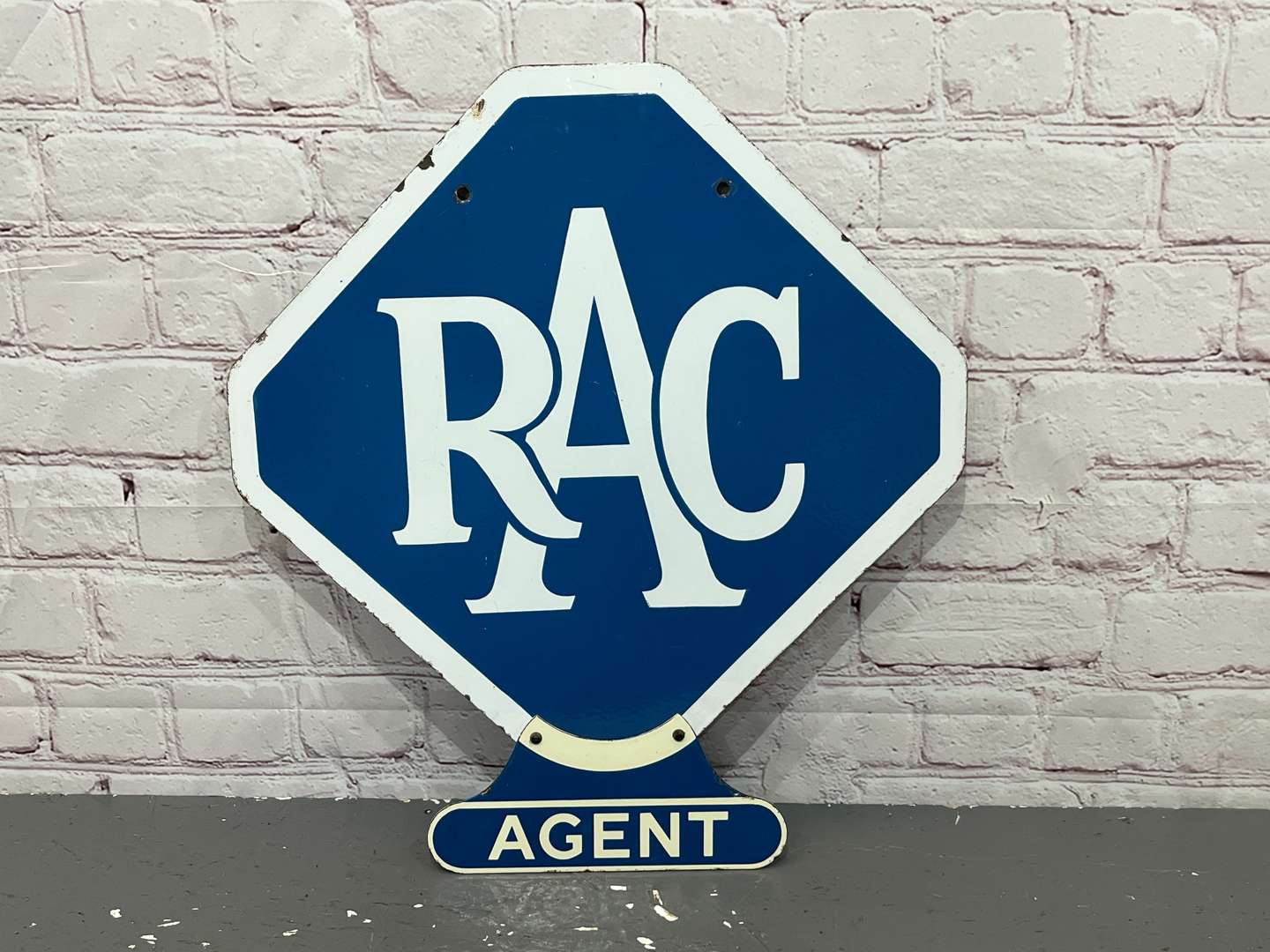 <p>RAC Agent Enamel Sign (Double sided)</p>