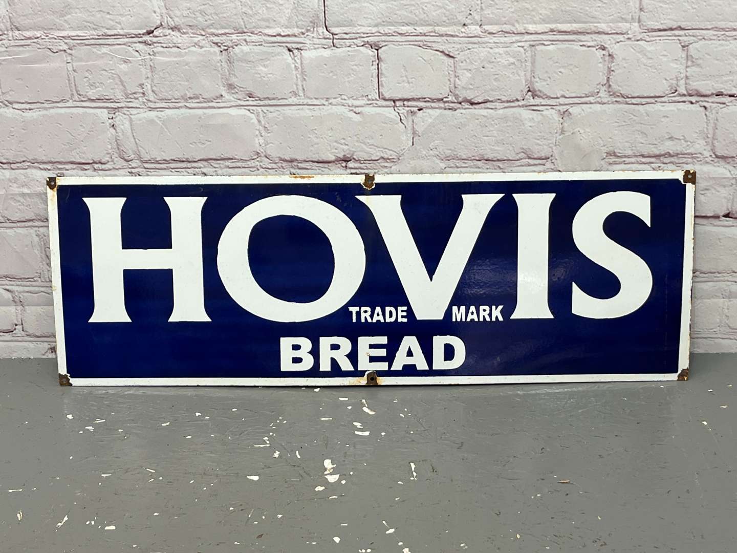 <p>Hovis Bread Enamel Sign&nbsp;</p>