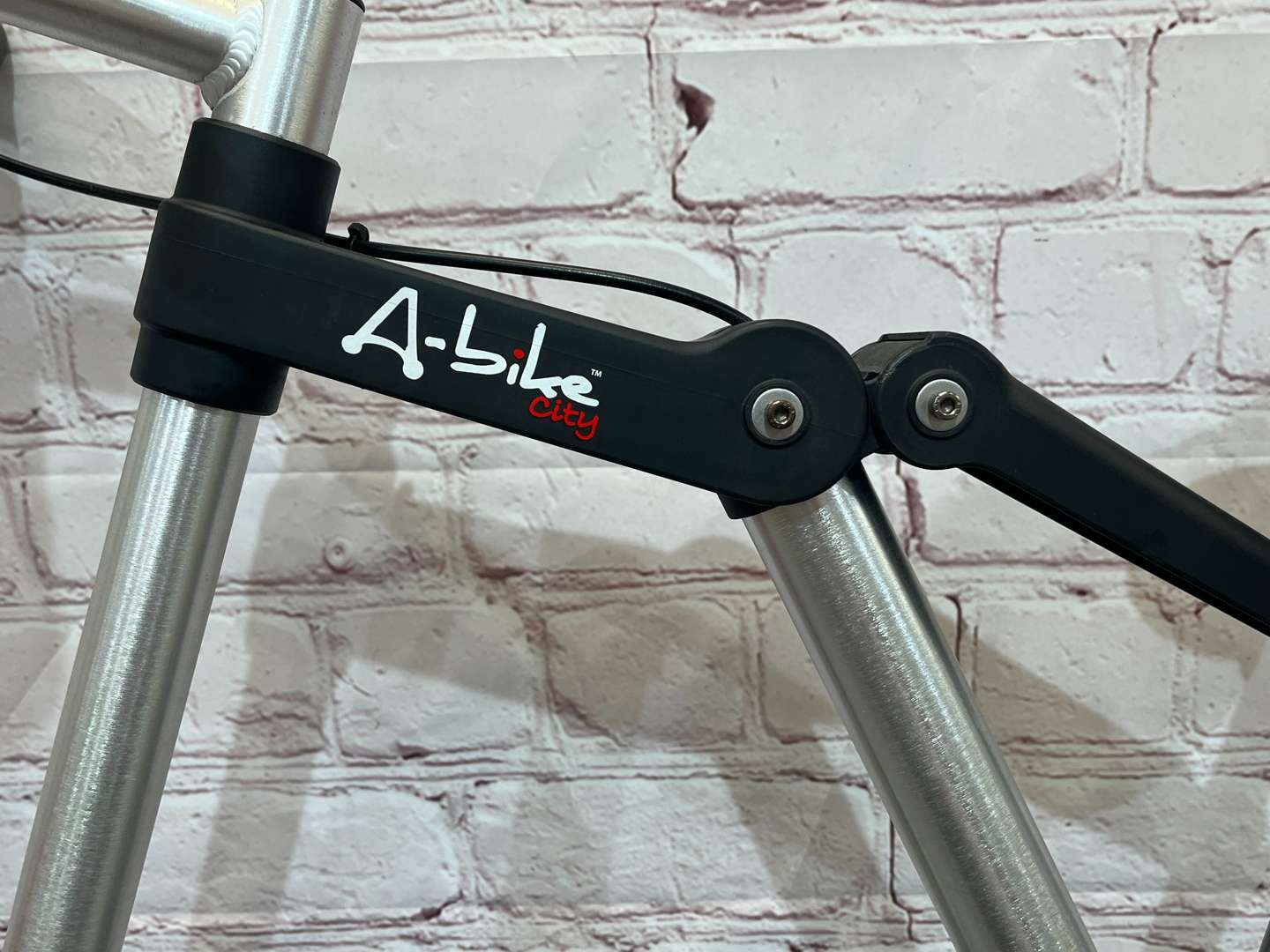 <p>Sinclair A-Bike City Folding Bicycle</p>